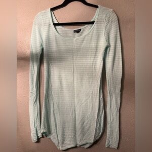 Express Women's Mint Green Long Sleeve Top